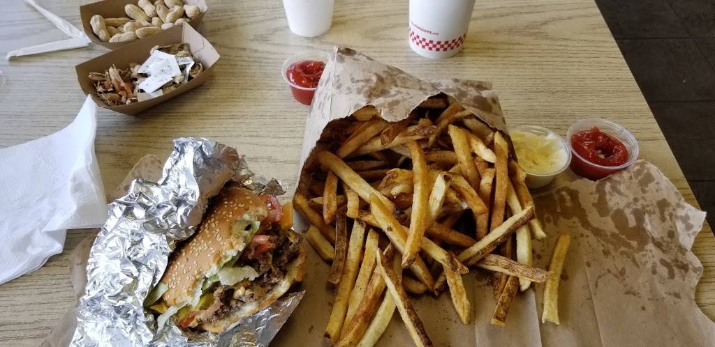 Five Guys | meal takeaway | 1513 W Brandon Blvd, Brandon, FL 33511, USA | 8134092095 OR +1 813-409-2095