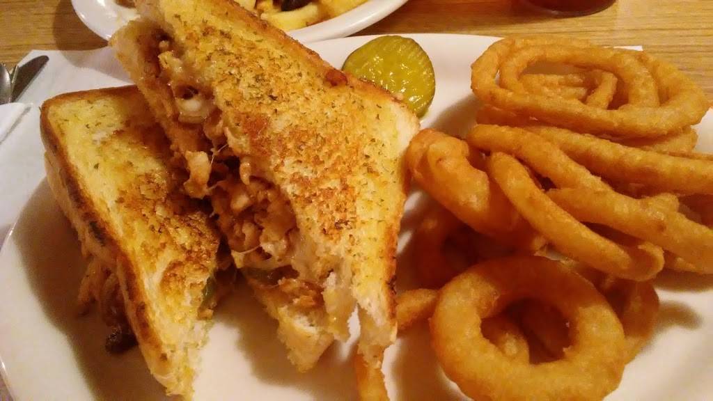 Uptown Grill | restaurant | 126 Maple St, Montrose, PA 18801, USA | 5704320164 OR +1 570-432-0164