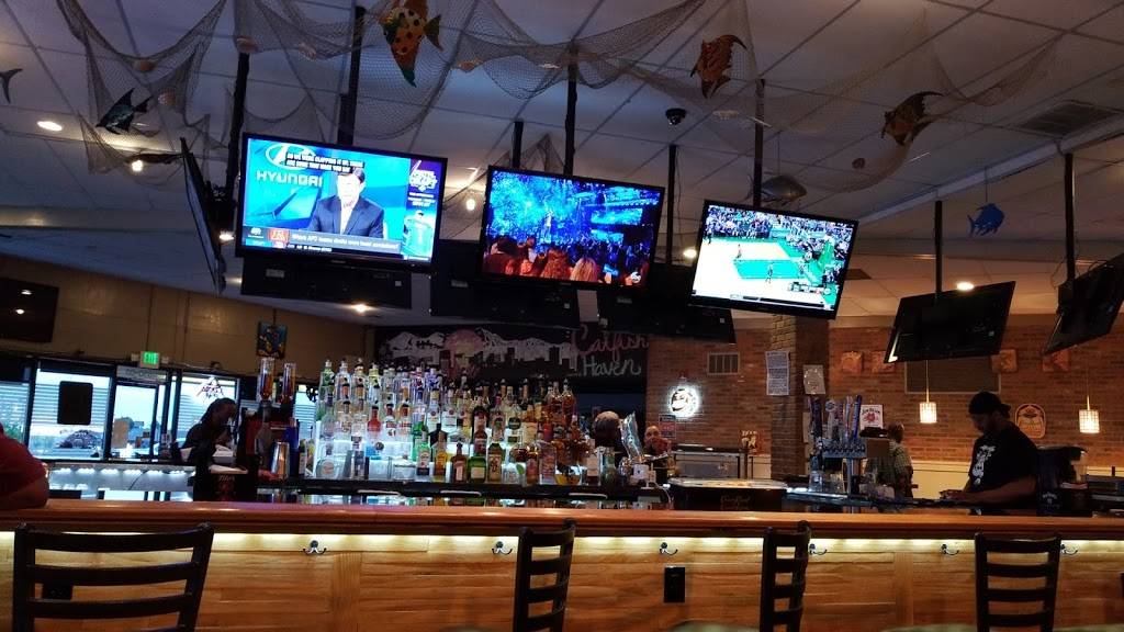 Catfish Haven | restaurant | 4650 Tower Rd, Denver, CO 80249, USA | 3033993730 OR +1 303-399-3730