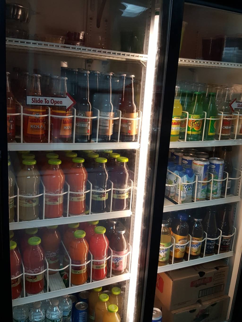 Toma-Tis Restaurant & Grill | restaurant | 796 Meacham Ave, Elmont, NY 11003, USA | 5165990891 OR +1 516-599-0891