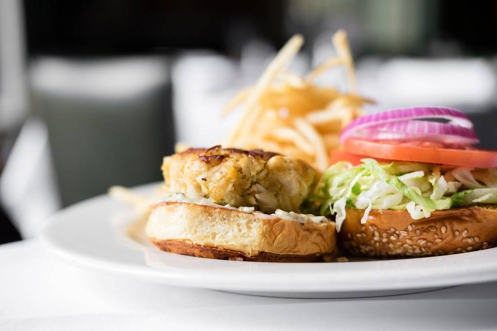 Copper Canyon Grill | restaurant | 100 Boardwalk Pl, Gaithersburg, MD 20878, USA | 2406310003 OR +1 240-631-0003