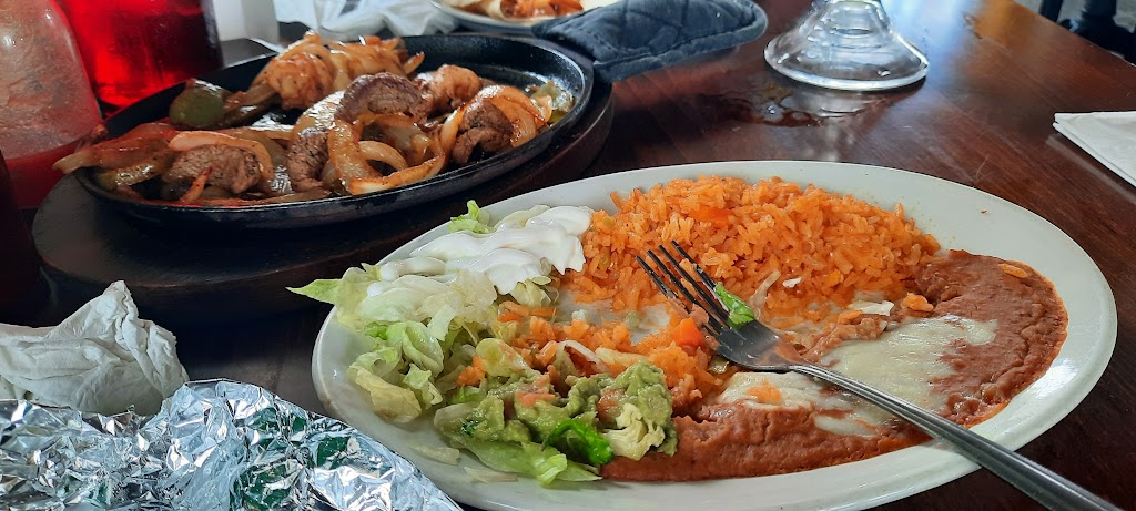 La Doña | restaurant | 3156 Barataria Blvd, Marrero, LA 70072, USA | 5042093562 OR +1 504-209-3562