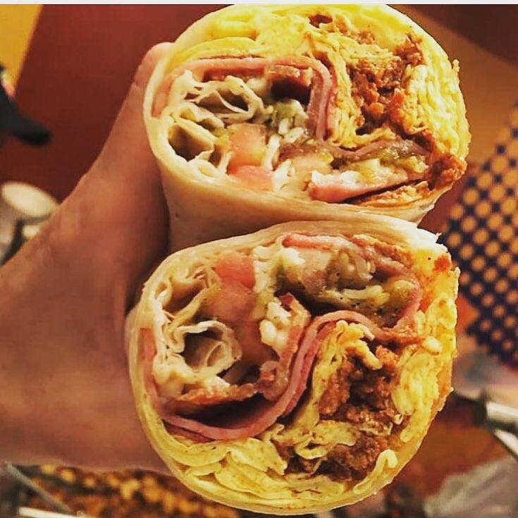 Burrito Beach | restaurant | 233 N Michigan Ave, Chicago, IL 60601, USA | 3128611986 OR +1 312-861-1986