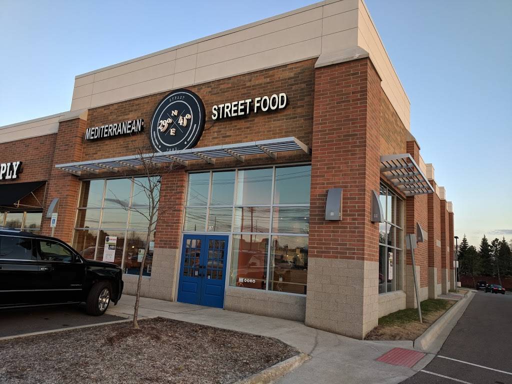 2941 Street Food - Rochester Hills | restaurant | 87 W Auburn Rd, Rochester Hills, MI 48307, USA | 2486064583 OR +1 248-606-4583