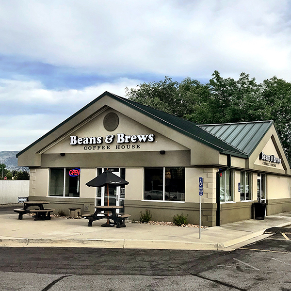 Beans & Brews Coffeehouse | bakery | 1481 W 12600 S, Riverton, UT 84065, USA | 8018900302 OR +1 801-890-0302