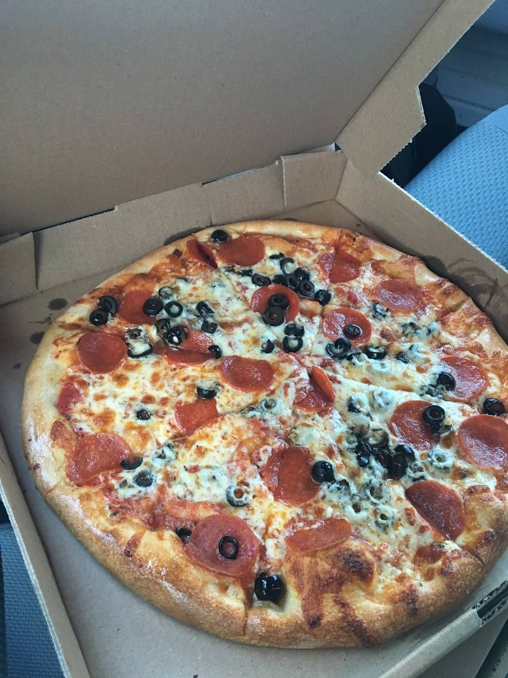 Saruzzos New York Pizzeria | restaurant | 3141 FM 528 Rd #364, Friendswood, TX 77546, USA | 2813323191 OR +1 281-332-3191