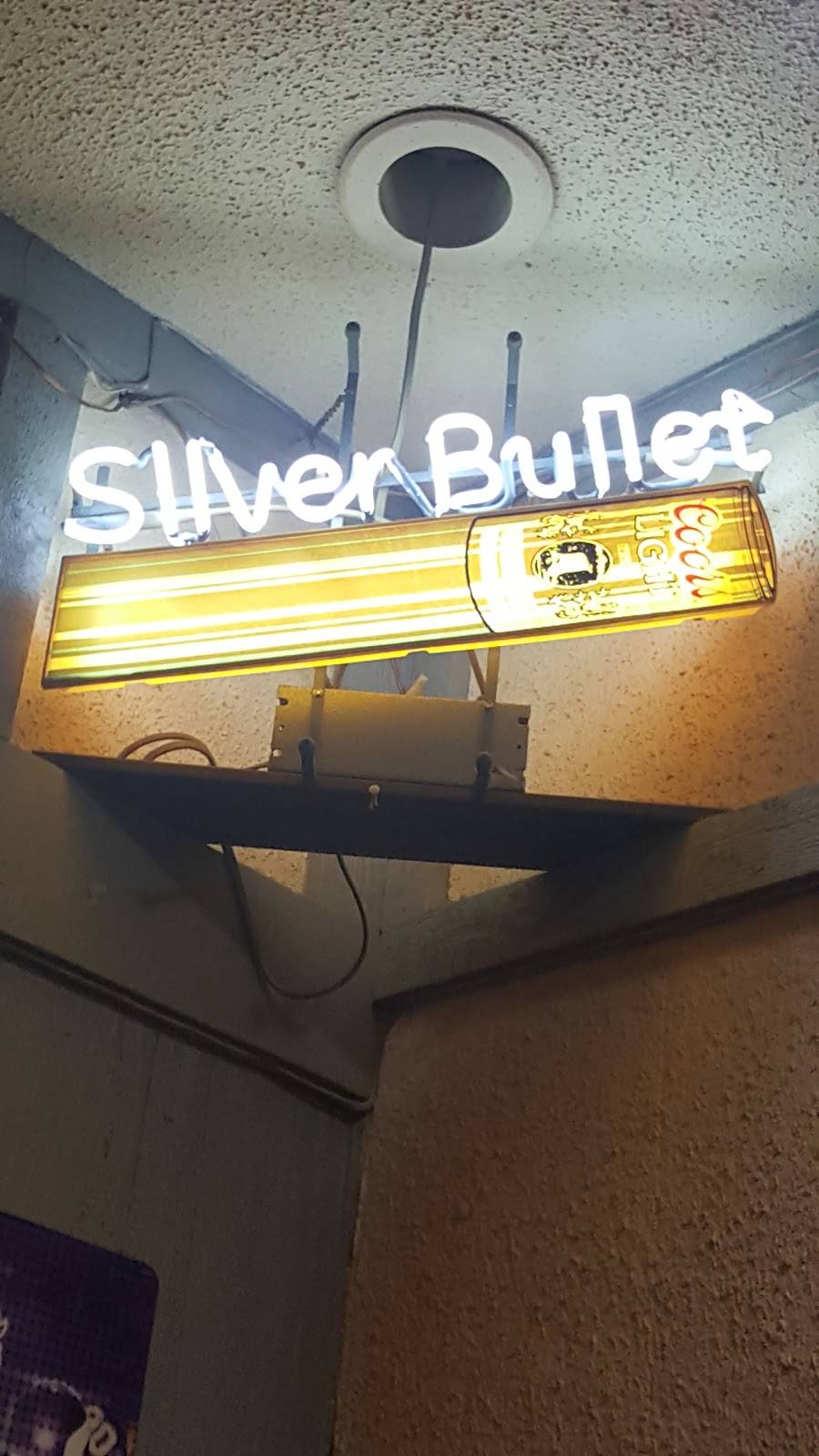 Shenanigans | restaurant | 115 E 3rd St, Fairmont, MN 56031, USA | 5072382911 OR +1 507-238-2911