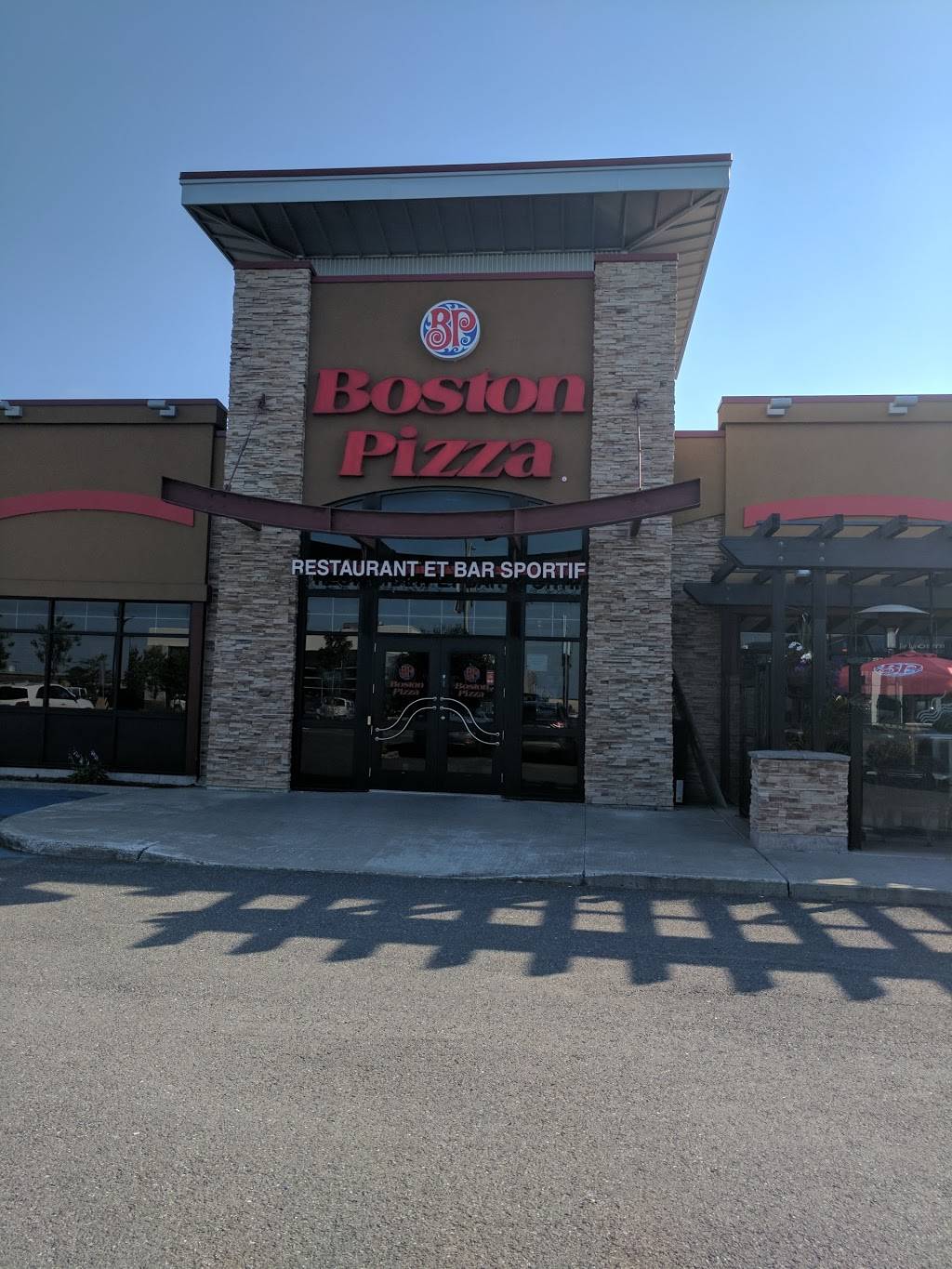 Boston Pizza | restaurant | 161 Boulevard Saint-Joseph, Drummondville, QC J2C 2A7, Canada | 8194756222 OR +1 819-475-6222