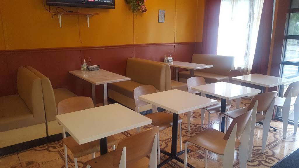 Elder Paintsils African Restaurant | restaurant | 984 Main St, Worcester, MA 01603, USA | 5087555110 OR +1 508-755-5110