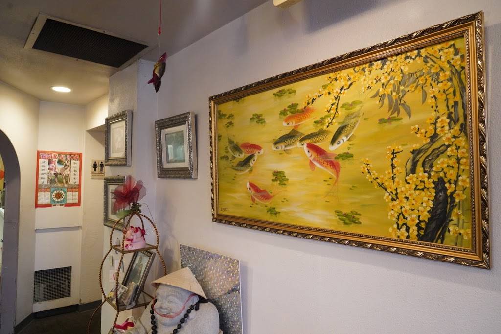 Rays Place | restaurant | 2412 Spenard Rd, Anchorage, AK 99503, USA | 9072792932 OR +1 907-279-2932