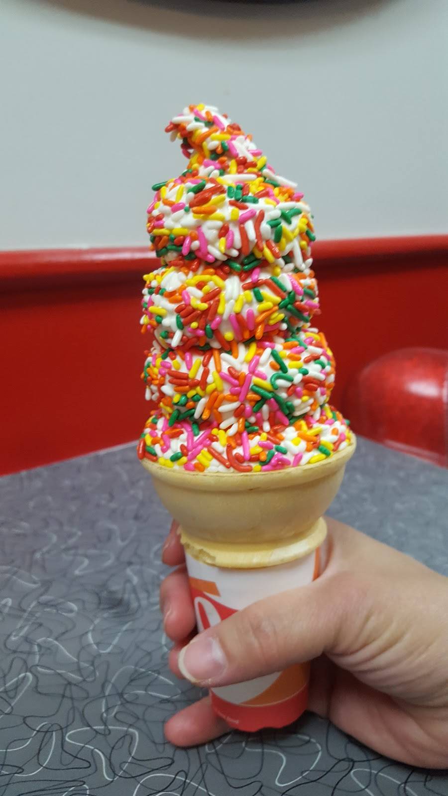 Dairy Queen | restaurant | 1935 Columbia Ave, Lancaster, PA 17603, USA | 7173946923 OR +1 717-394-6923