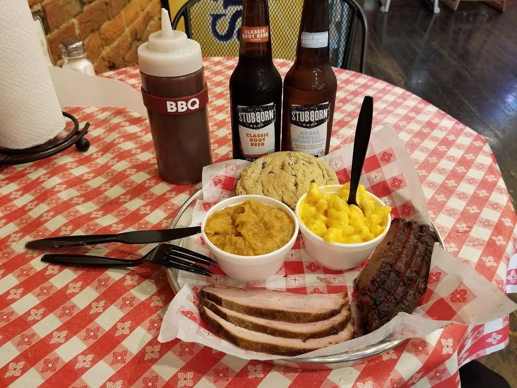 Omahoma Bobs BBQ | restaurant | 128 S Market St, Wooster, OH 44691, USA | 3302629871 OR +1 330-262-9871