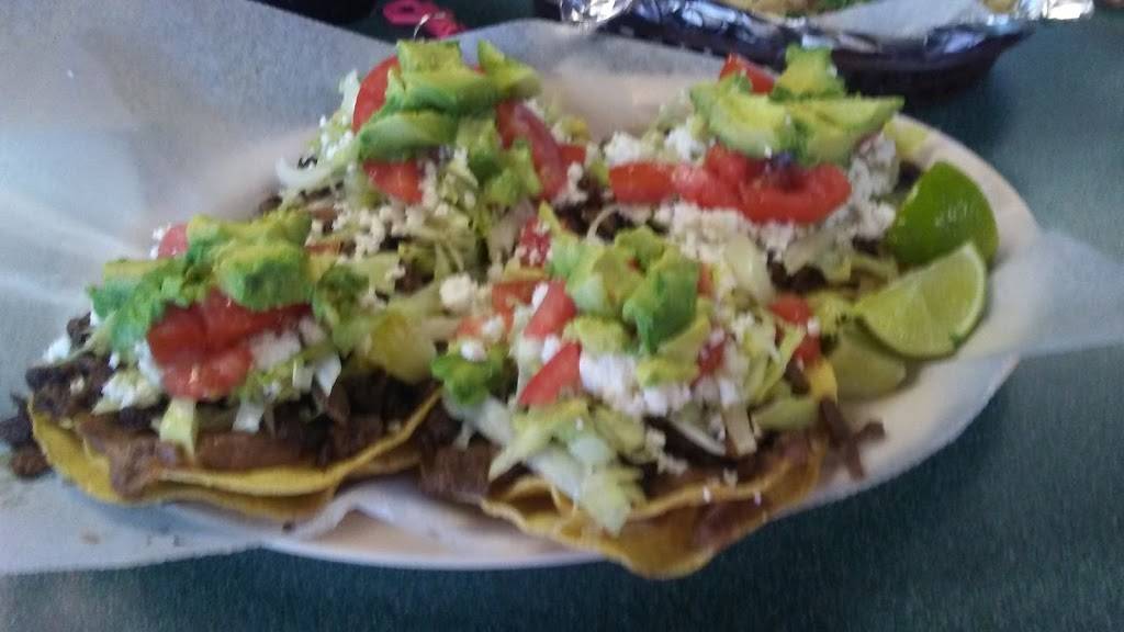 El Rey De Oros | restaurant | 2002 E Fletcher Ave, Tampa, FL 33612, USA | 8139779351 OR +1 813-977-9351