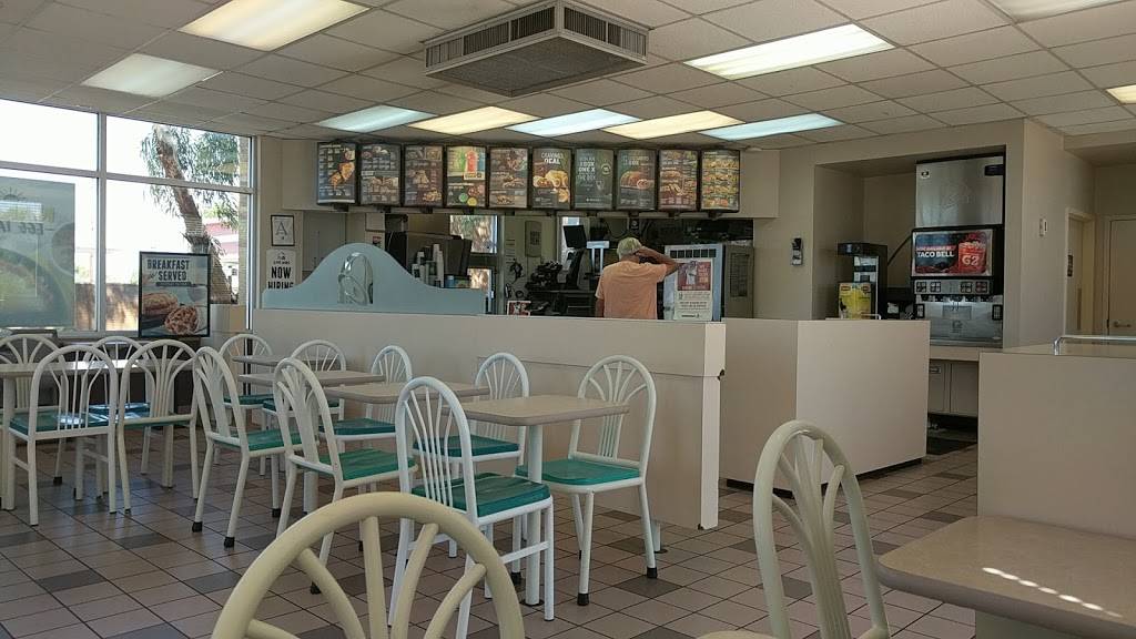Taco Bell | meal takeaway | 6901 N Litchfield Rd, Glendale, AZ 85307, USA | 6235351518 OR +1 623-535-1518