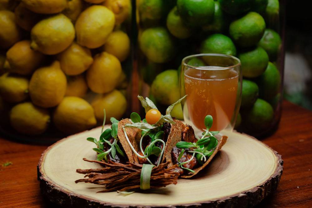 Brown Family Market | restaurant | 3475 US-1, Fort Pierce, FL 34982, USA | 7729718480 OR +1 772-971-8480