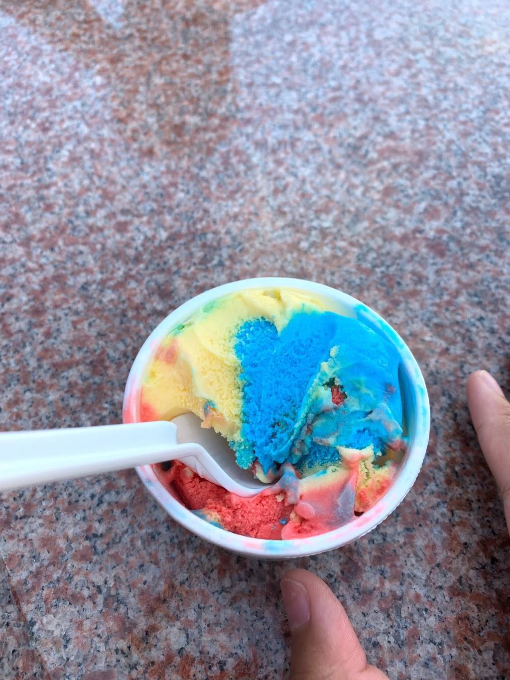 Oasis Lake Side Pita & Icecream | restaurant | 48 Lakeport Rd, St. Catharines, ON L2N 4P5, Canada | 9059388080 OR +1 905-938-8080