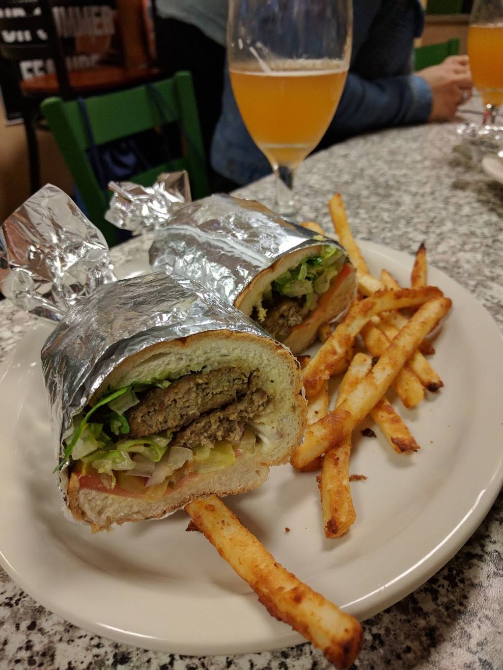 Figaros Pizza | restaurant | 2028 W Monte Vista Ave, Turlock, CA 95382, USA | 2096344141 OR +1 209-634-4141