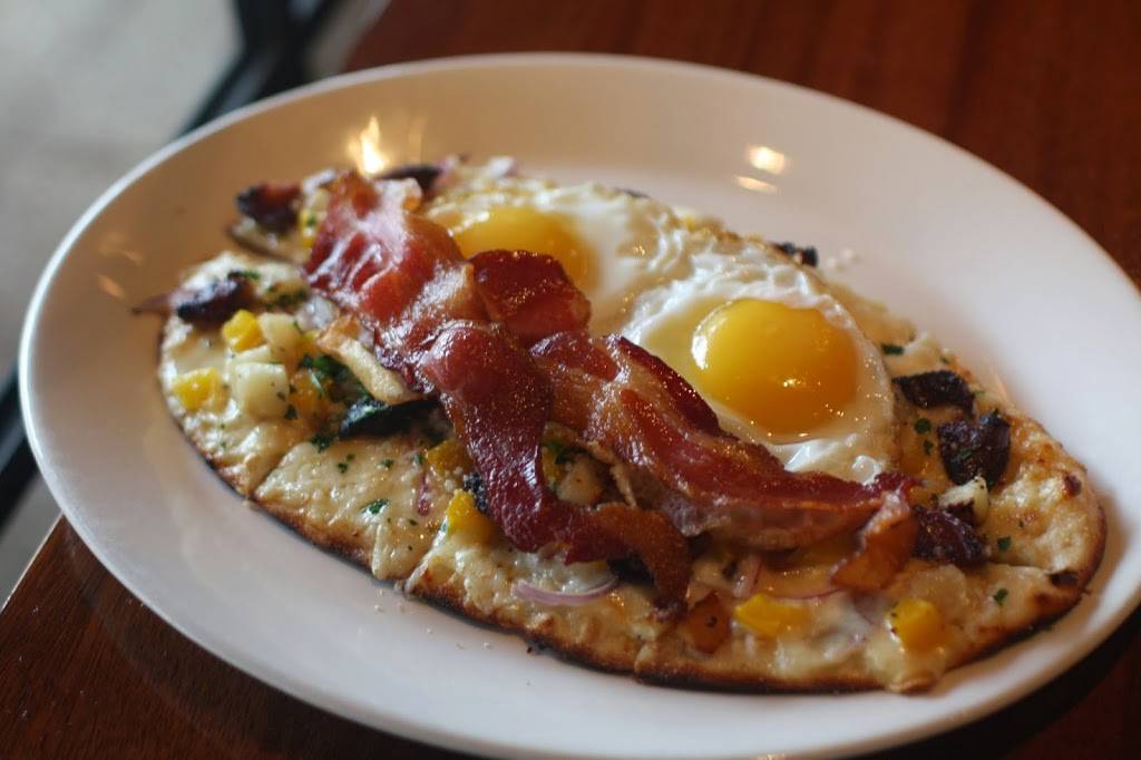 Ozzies Good Eats | restaurant | 11880 Grand Commons Ave, Fairfax, VA 22030, USA | 5713218000 OR +1 571-321-8000