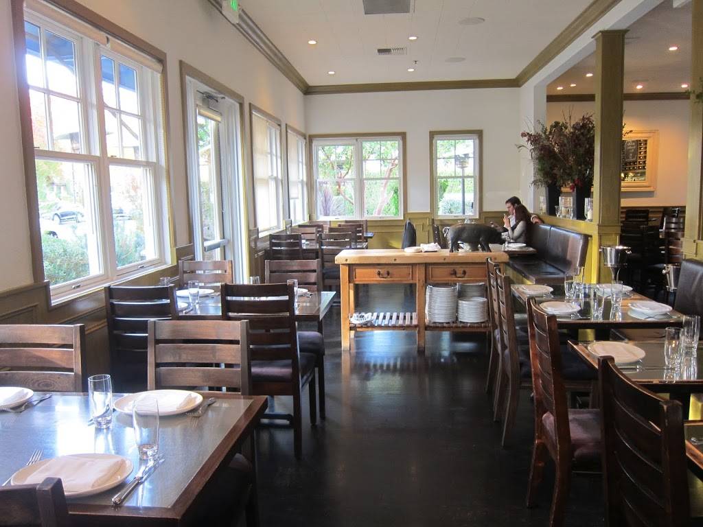 Ad Hoc | restaurant | 6476 Washington St, Yountville, CA 94599, USA | 7079442487 OR +1 707-944-2487