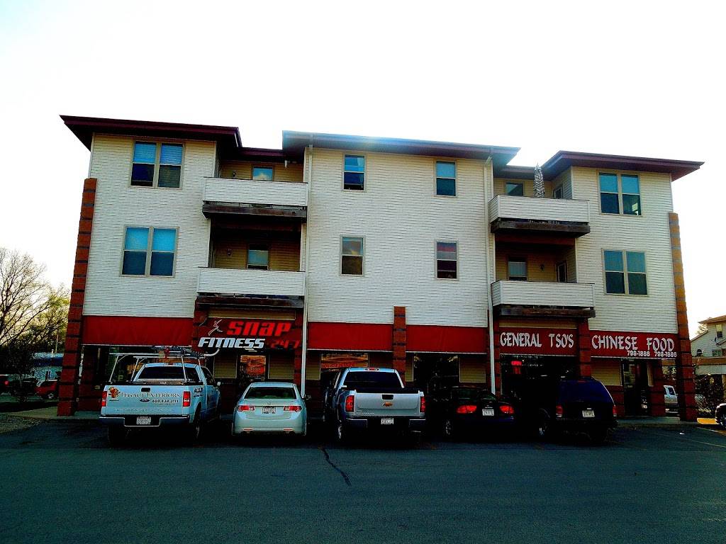 General Tsos Chinese Food | restaurant | 30 Glaciers Edge Square, Cross Plains, WI 53528, USA | 6087981888 OR +1 608-798-1888