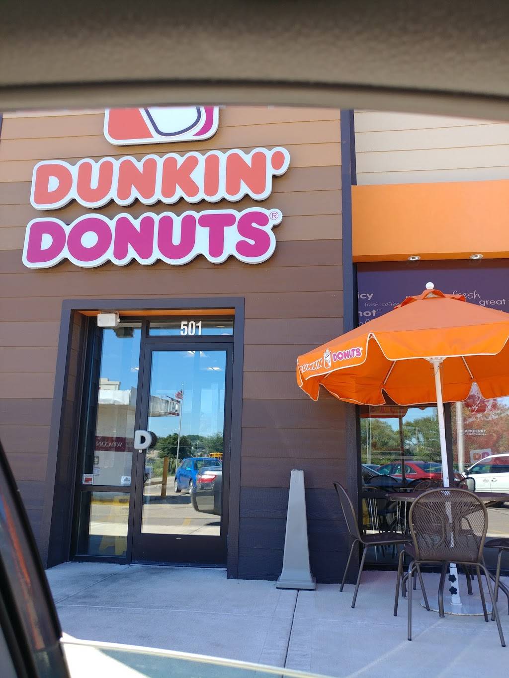 Dunkin | bakery | 501 8th St, Monroe, WI 53566, USA | 6084034344 OR +1 608-403-4344