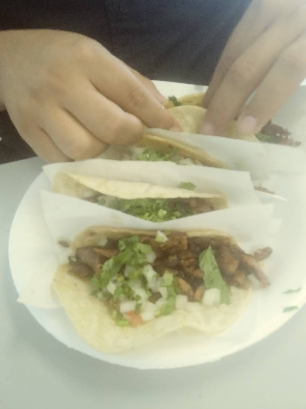 El Tarasco | restaurant | 34481 Date Palm Dr # D, Cathedral City, CA 92234, USA | 7603244133 OR +1 760-324-4133