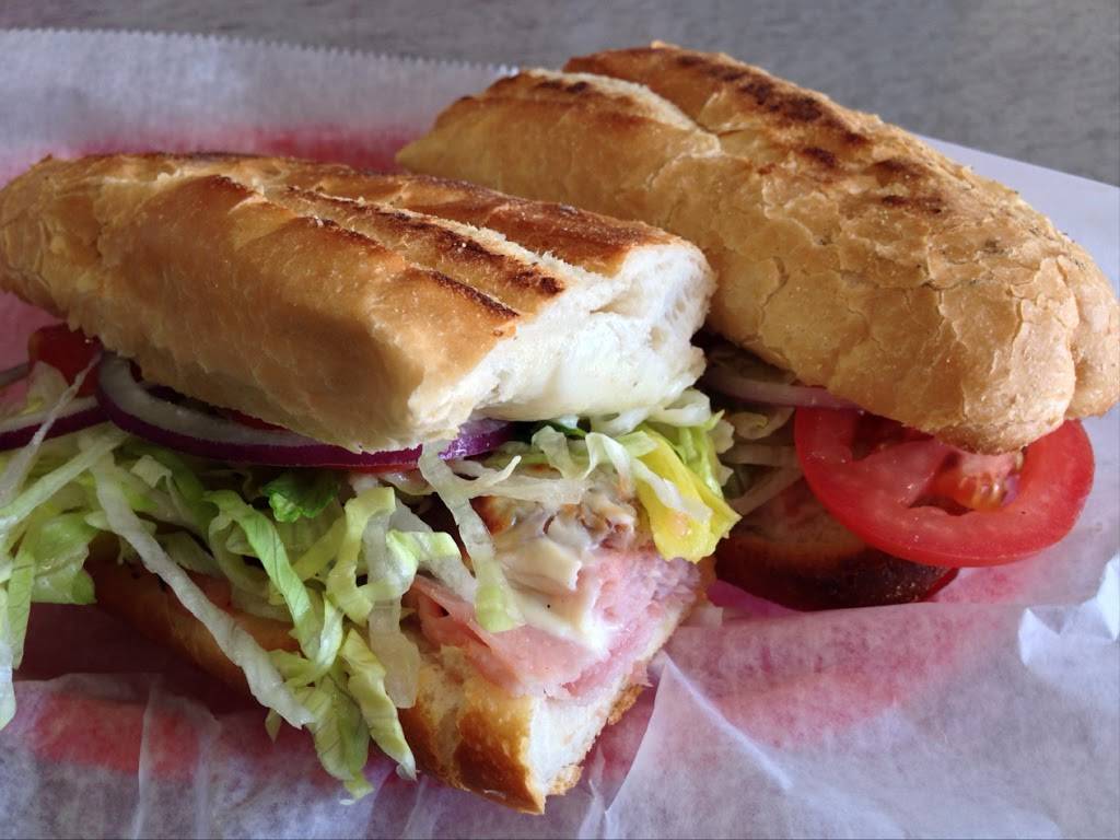 Jennas Cafe | restaurant | 2104 Pleasure House Rd # 1, Virginia Beach, VA 23455, USA | 7574600973 OR +1 757-460-0973