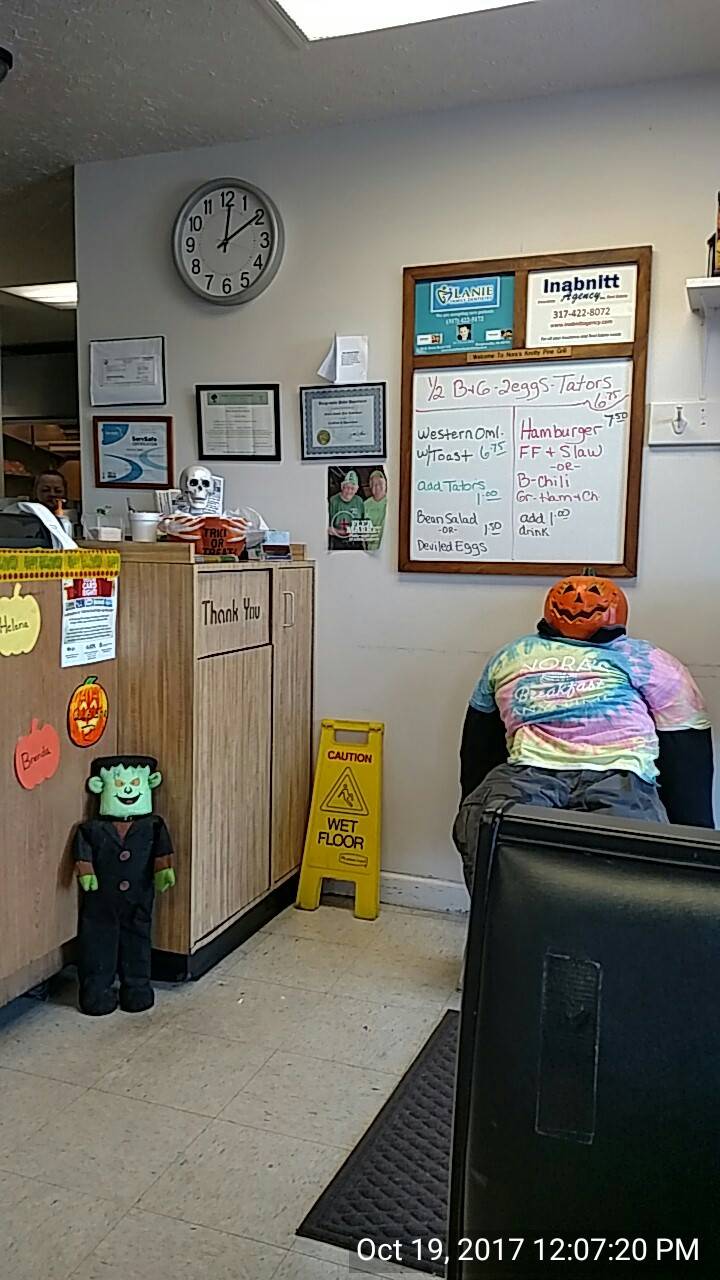 Noras | restaurant | 524 E Old Plank Rd, Bargersville, IN 46106, USA | 3174224455 OR +1 317-422-4455