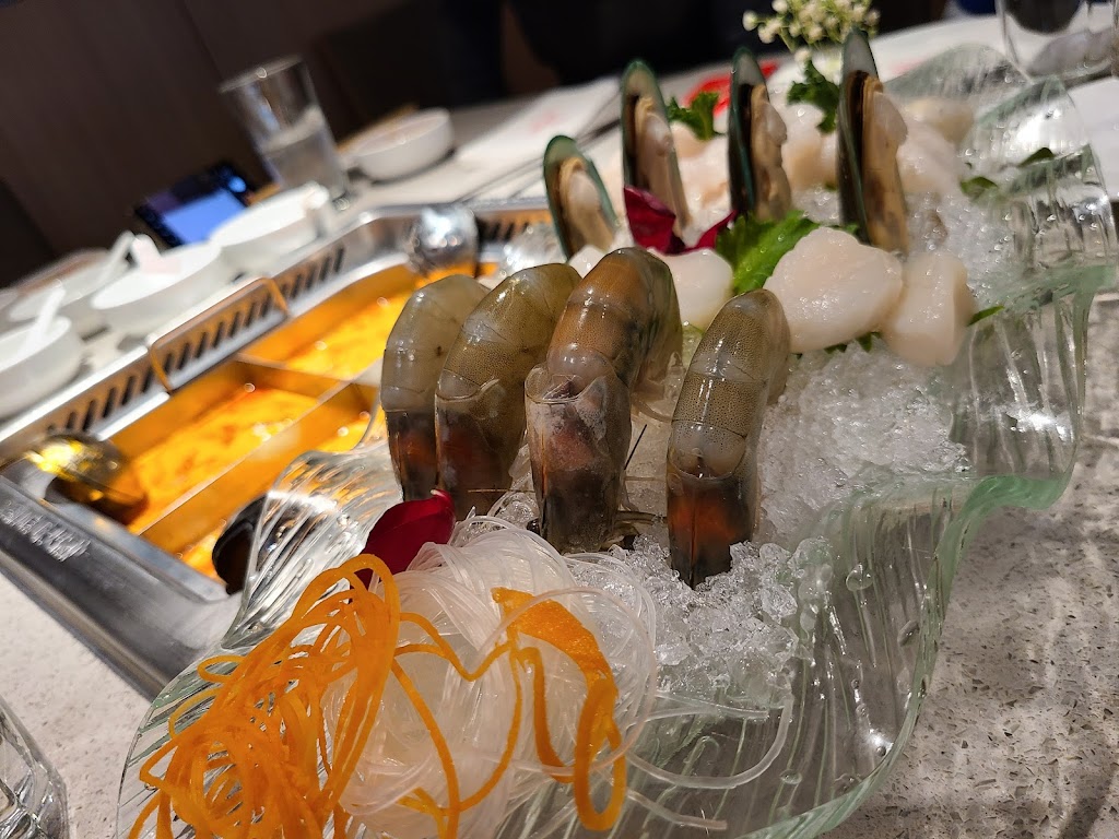 Haidilao Hot Pot Bellevue | restaurant | 188 106th Ave NE Suite #210, Bellevue, WA 98004, USA | 4256796408 OR +1 425-679-6408