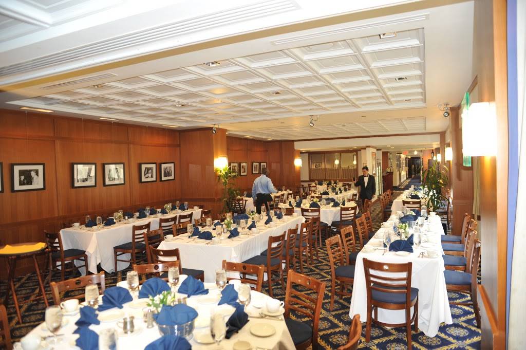 The Fourth Estate Restaurant | restaurant | 529 14th St NW 13th floor, Washington, DC 20045, USA | 2026627638 OR +1 202-662-7638