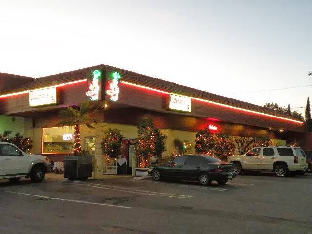 Victorios Ristorante & Catering Since 1964 | meal delivery | 10901 Victory Blvd, North Hollywood, CA 91606, USA | 8187629000 OR +1 818-762-9000