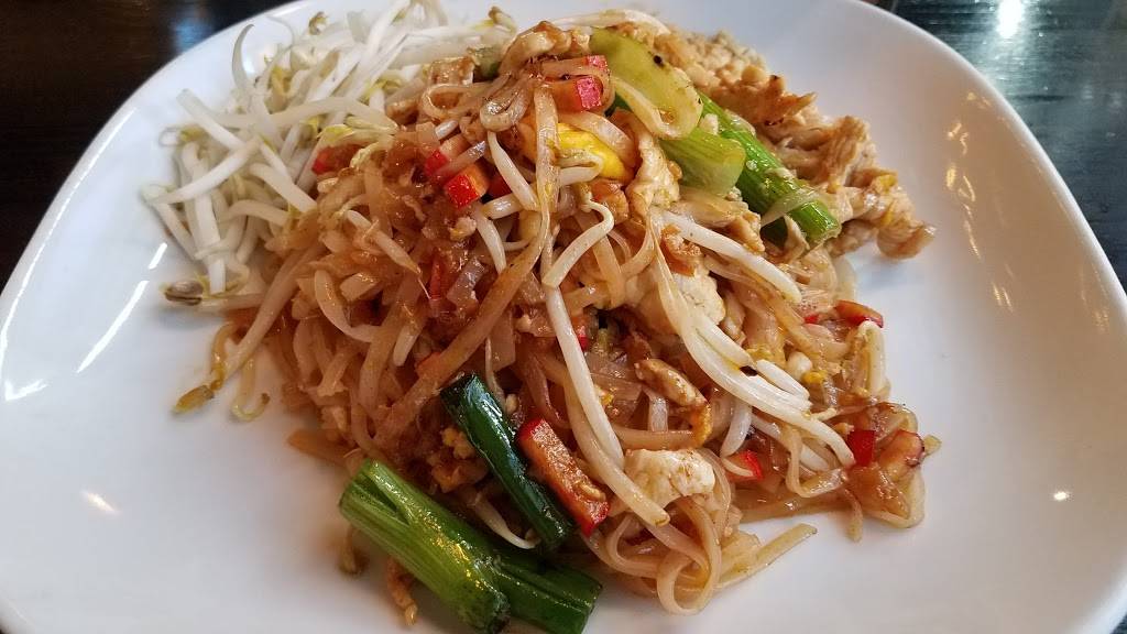 Thai at Waugh Chapel | restaurant | 1406 S Main Chapel Way #102, Gambrills, MD 21054, USA | 4104151004 OR +1 410-415-1004