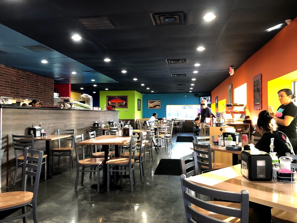 Tommys Restaurant | restaurant | 8823 Wurzbach Rd, San Antonio, TX 78240, USA | 2105589777 OR +1 210-558-9777