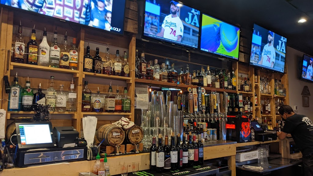 Liberty Sports Bar and Grill | restaurant | 3399 Main St, Mammoth Lakes, CA 93546, USA | 7609650514 OR +1 760-965-0514