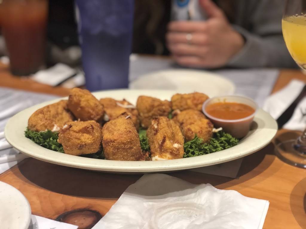 Kooky Canuck | restaurant | 87 S 2nd St #3009, Memphis, TN 38103, USA | 9015789800 OR +1 901-578-9800