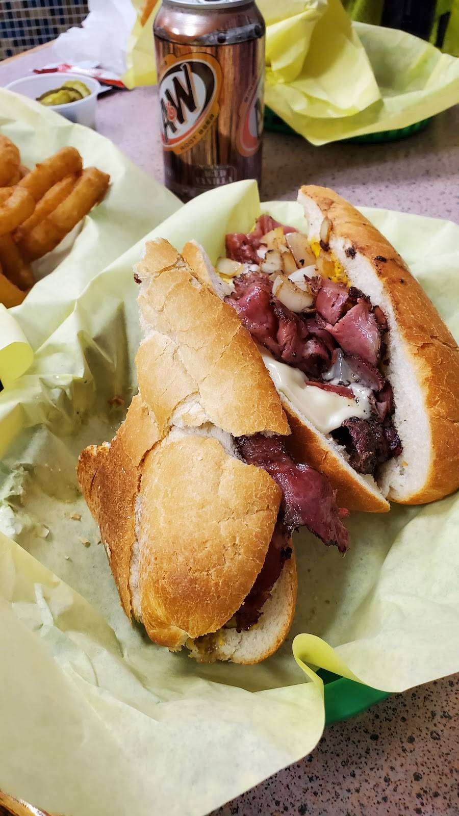 Boxers Pizza & Sandwich Shop | restaurant | 1439 N Boulder Hwy # A, Henderson, NV 89011, USA | 7025664114 OR +1 702-566-4114