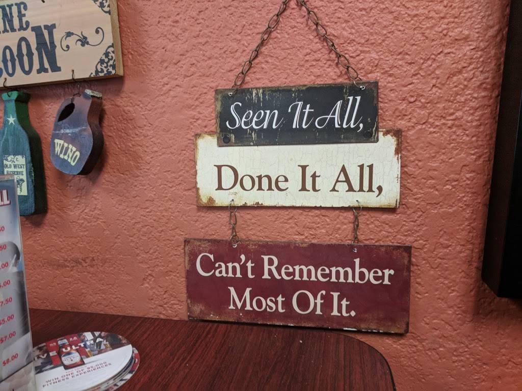 Peanuts Pub & Deli | restaurant | 22722 Centre Dr A, Lake Forest, CA 92630, USA | 9494723922 OR +1 949-472-3922