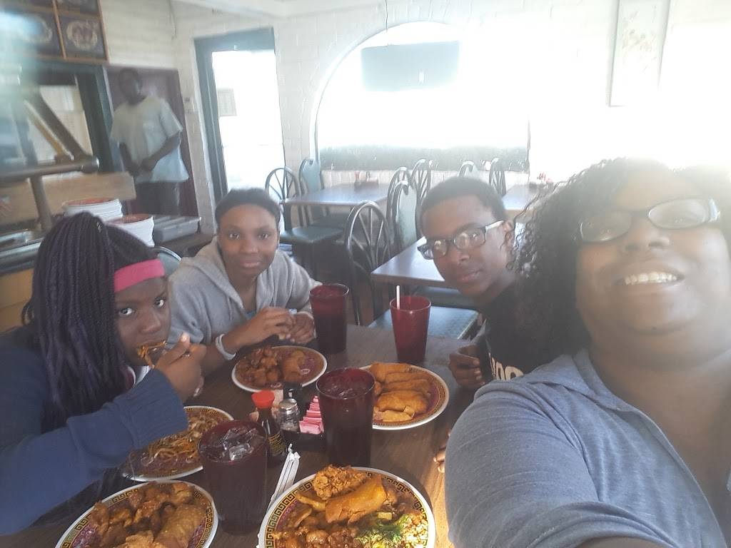 Sun Sun Chinese Restaurant | restaurant | 5301 E Lancaster Ave, Fort Worth, TX 76112, USA | 8174466145 OR +1 817-446-6145