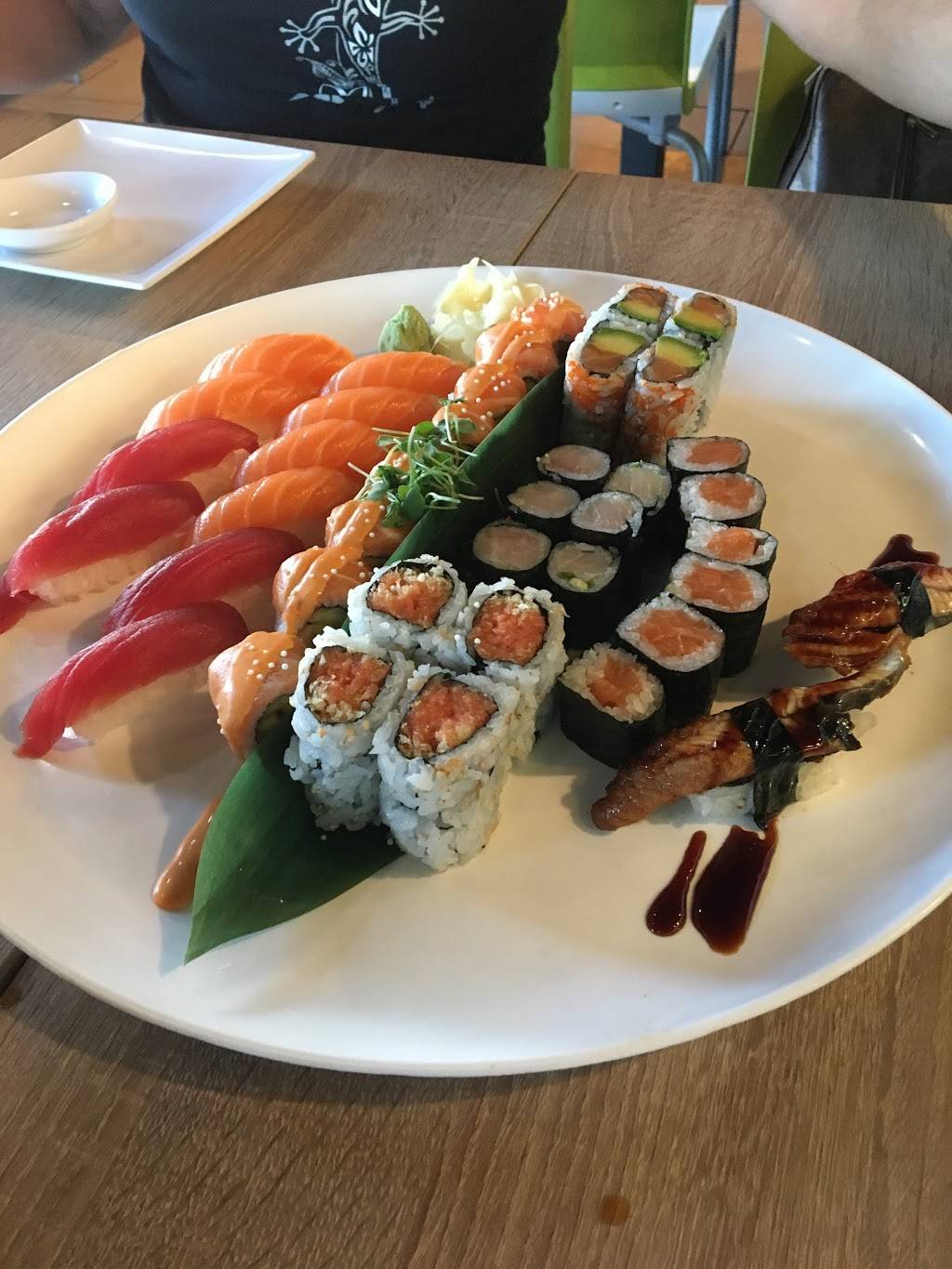 Sushi Aji | restaurant | 489 US-287 #100, Lafayette, CO 80026, USA | 3036659242 OR +1 303-665-9242