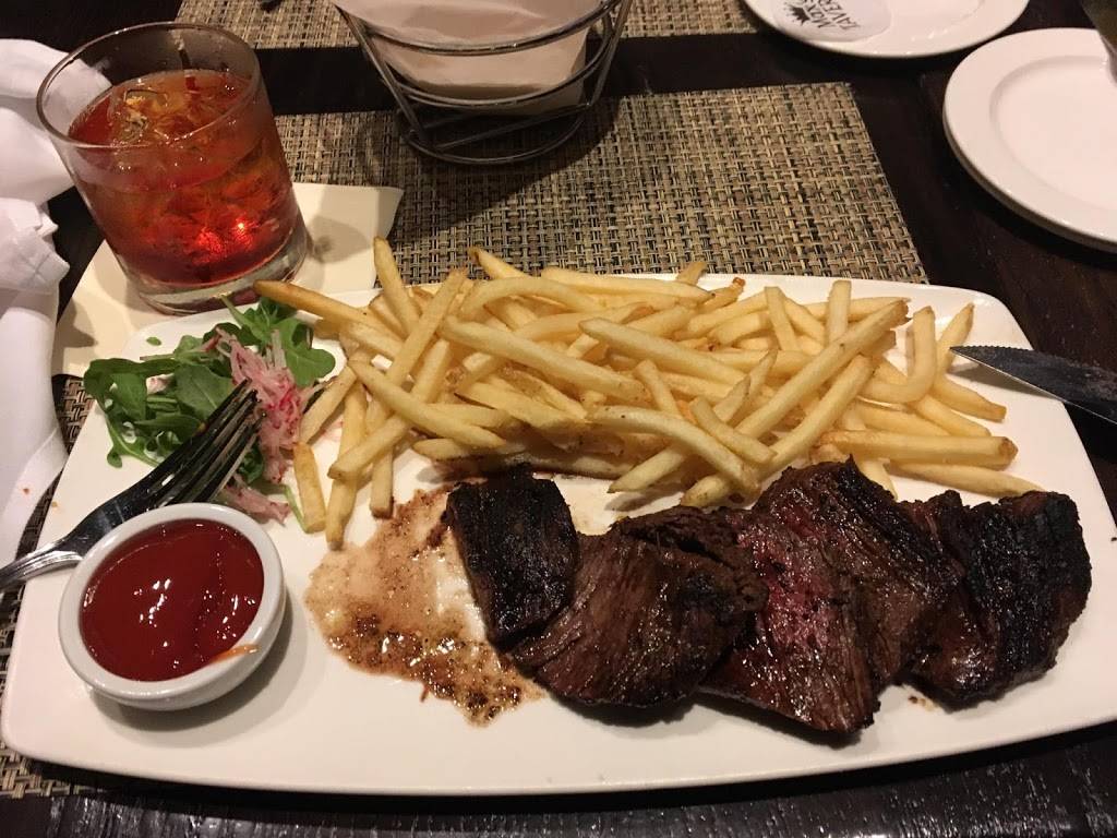 Maxs Tavern | restaurant | 1000 W Columbus Ave, Springfield, MA 01105, USA | 4137466299 OR +1 413-746-6299