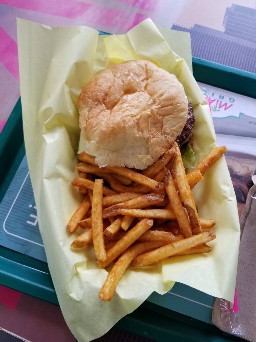 Miami Grill | restaurant | 661 W Sunrise Blvd, Fort Lauderdale, FL 33311, USA | 9547689100 OR +1 954-768-9100