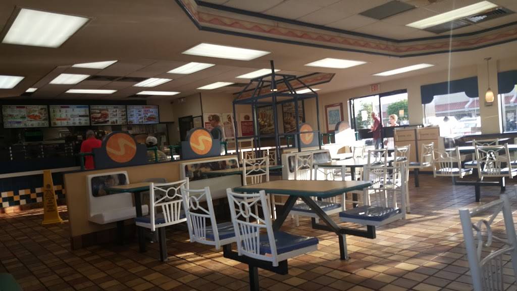 Burger King | restaurant | 12500 SW 8th St, Miami, FL 33184, USA | 3052218706 OR +1 305-221-8706