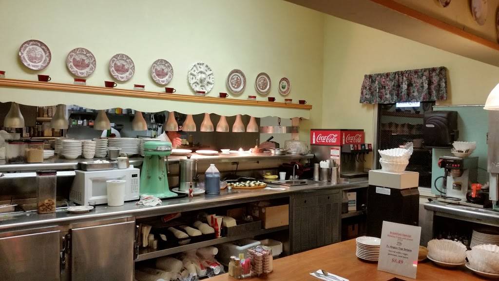 Henris Restaurant | restaurant | 21601 Sherman Way, Canoga Park, CA 91303, USA | 8183485582 OR +1 818-348-5582