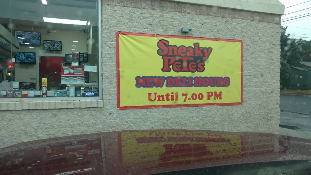 Sneaky Petes Hotdogs | restaurant | 299 N Memorial Dr, Prattville, AL 36067, USA | 3343589335 OR +1 334-358-9335