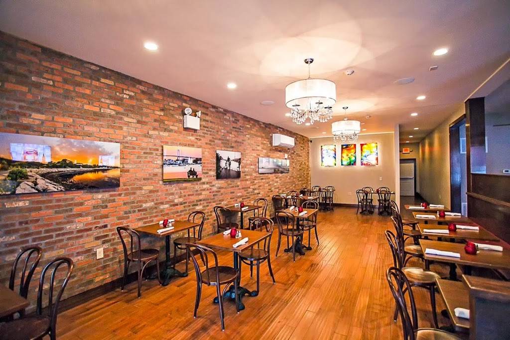 The Tavern on Broadway | restaurant | 16 Broadway, Newport, RI 02840, USA | 4016195675 OR +1 401-619-5675