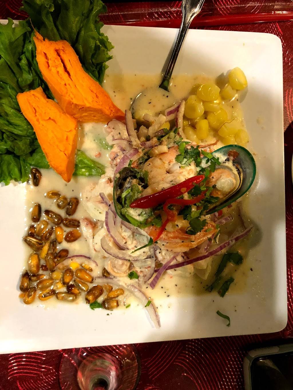 Isabellas Restaurant | restaurant | 700 S Winchester Blvd Suite 25, San Jose, CA 95128, USA | 4082487378 OR +1 408-248-7378