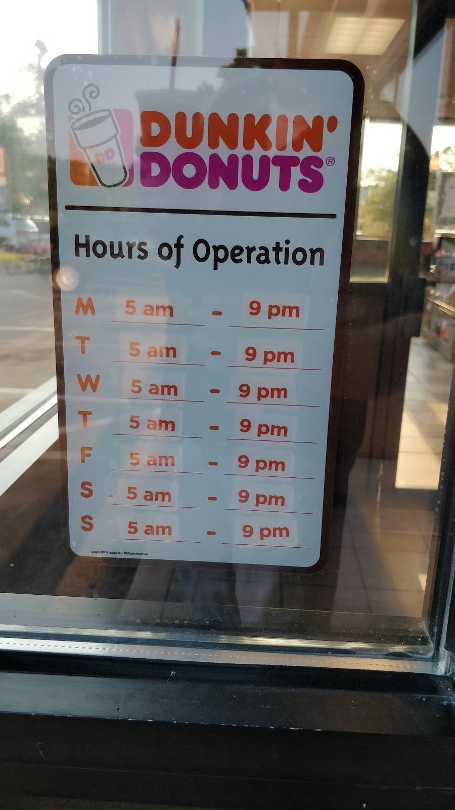 Dunkin | bakery | 556 Nashua St, Milford, NH 03055, USA | 6036723744 OR +1 603-672-3744