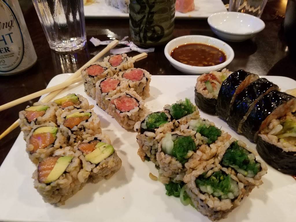 Fusha Asian Fusion | restaurant | 27 South St, Freehold, NJ 07728, USA | 7327613922 OR +1 732-761-3922