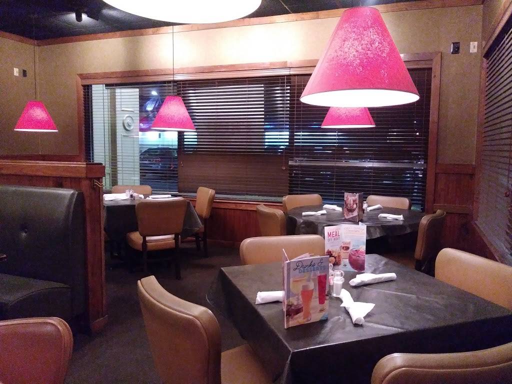 Ruby Tuesday | restaurant | 7692 Richmond Hwy, Alexandria, VA 22306, USA | 7037657020 OR +1 703-765-7020