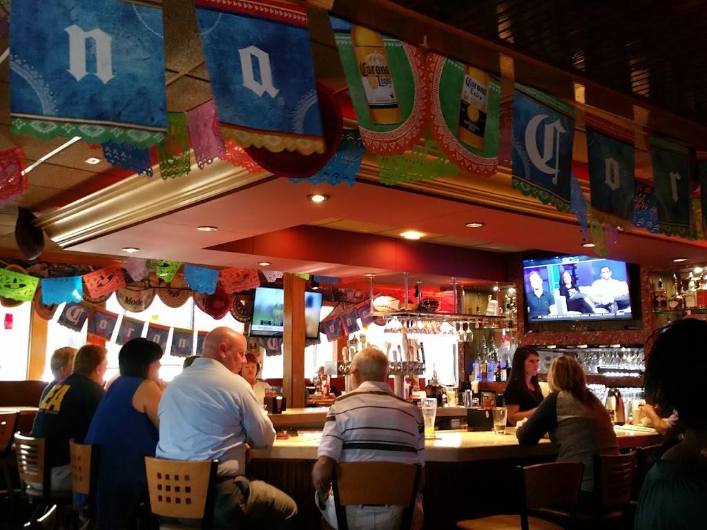 Applebees Grill + Bar | restaurant | 5110 E Bay Dr, Clearwater, FL 33764, USA | 7275396388 OR +1 727-539-6388